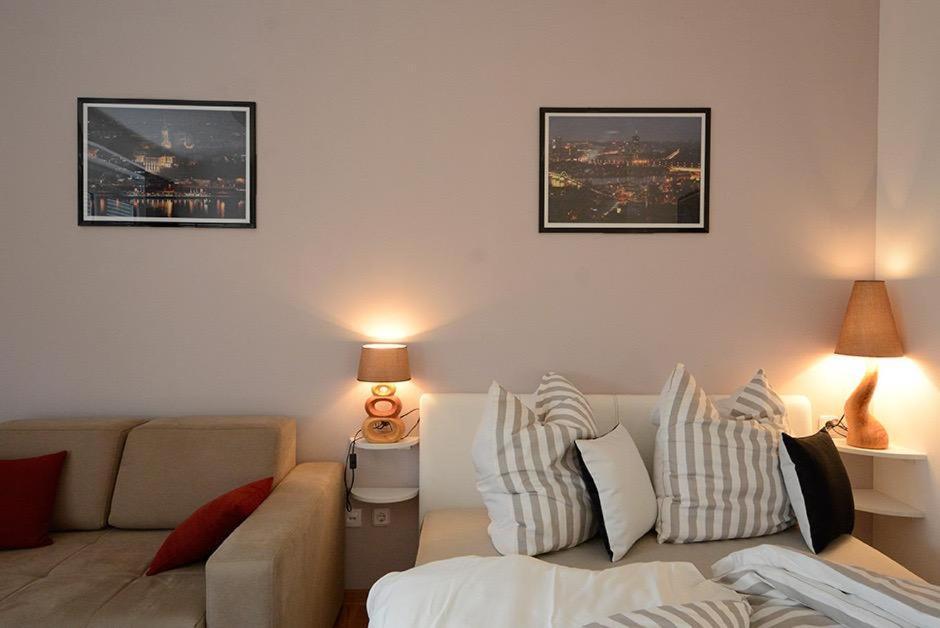 Politika Apartamento Belgrado Exterior foto